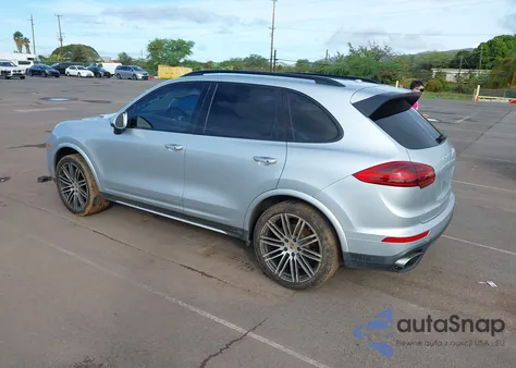 2017 Porsche Cayenne Platinum Edition z USA, uszkodzony, nr VIN WP1AA2A28HKA84614